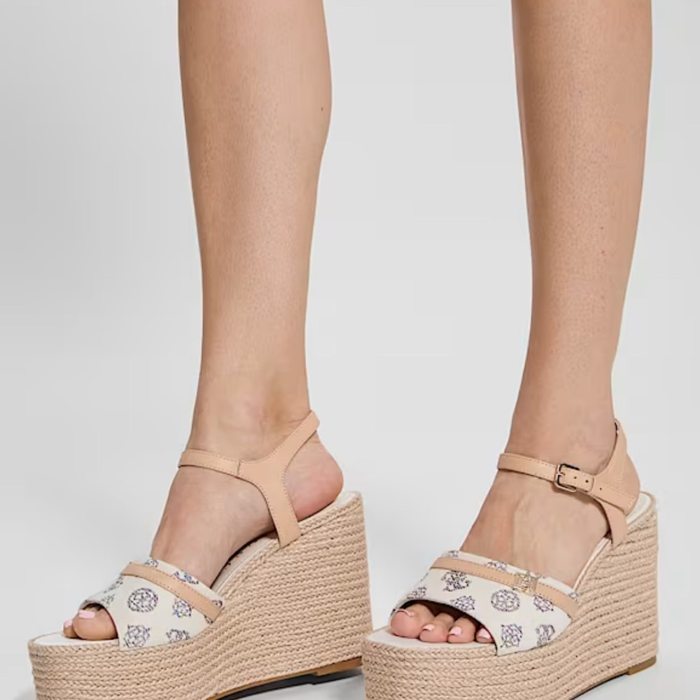 New Guess Stylish Beige Wedge Sandals womens 10